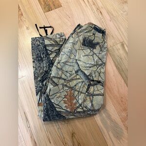 Cabelas Camouflage Hunting Pants Large Long
